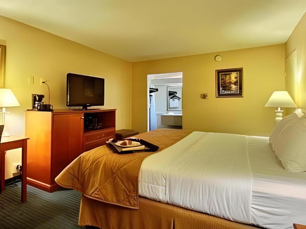 Lifestyle Inn Cedar Falls Extérieur photo