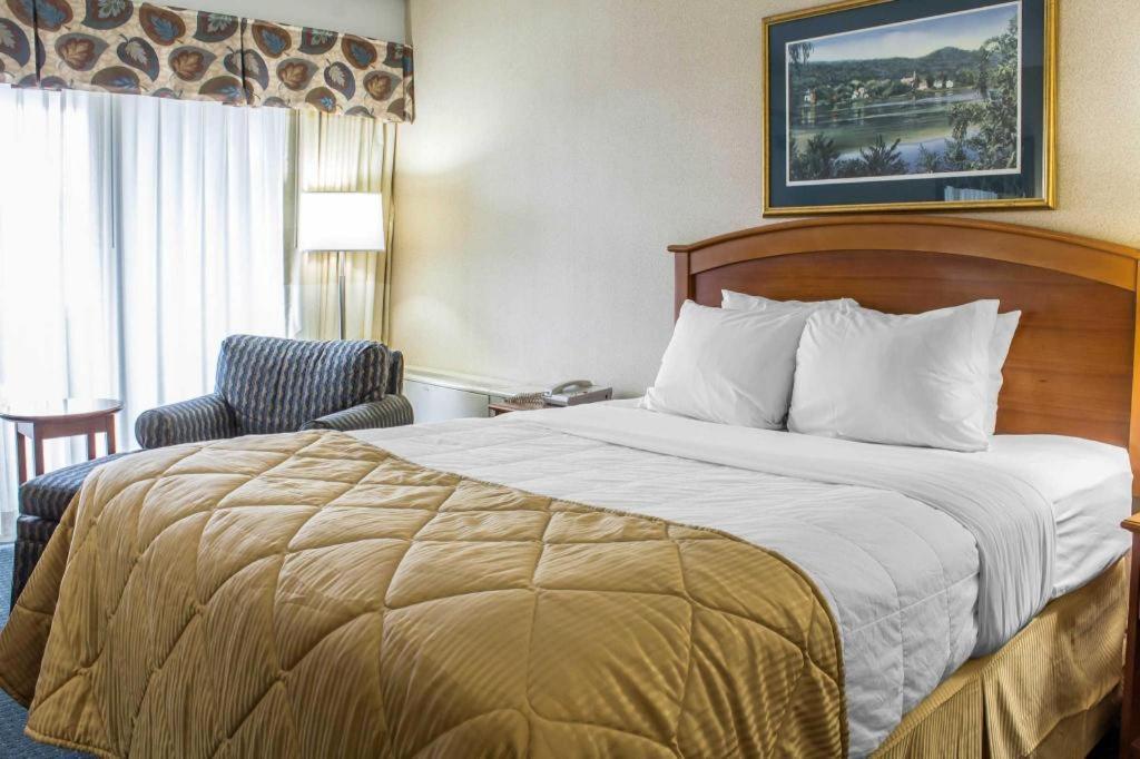 Lifestyle Inn Cedar Falls Extérieur photo