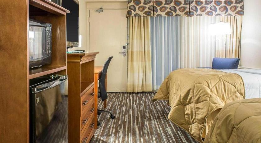 Lifestyle Inn Cedar Falls Extérieur photo